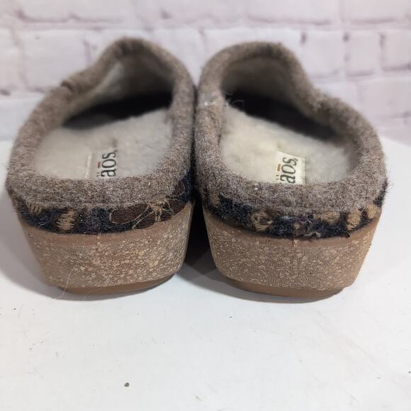 Taos Woolderness 2 Sz 39 US 8-8.5 Floral Gray Boho Embroidered Mules Clogs - Picture 10 of 11